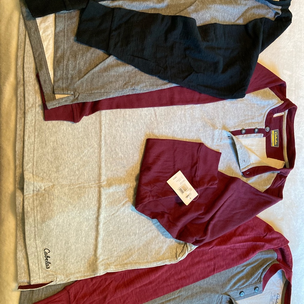 Lot #5 3 long sleeved thermal tshirts